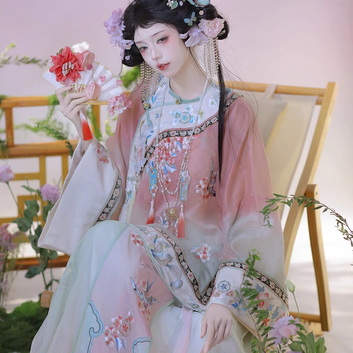 汉服清汉女重工刺绣渐变印花改良国风套装古风斜襟上衣超仙百褶裙