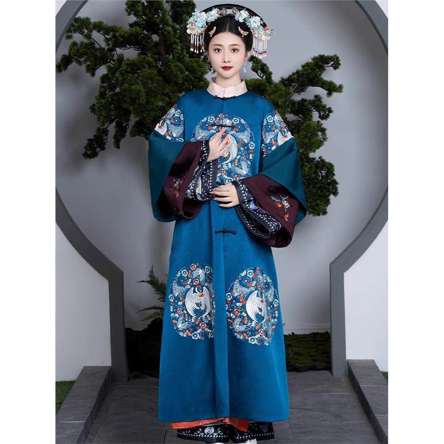 原创清汉女装重工刺绣对