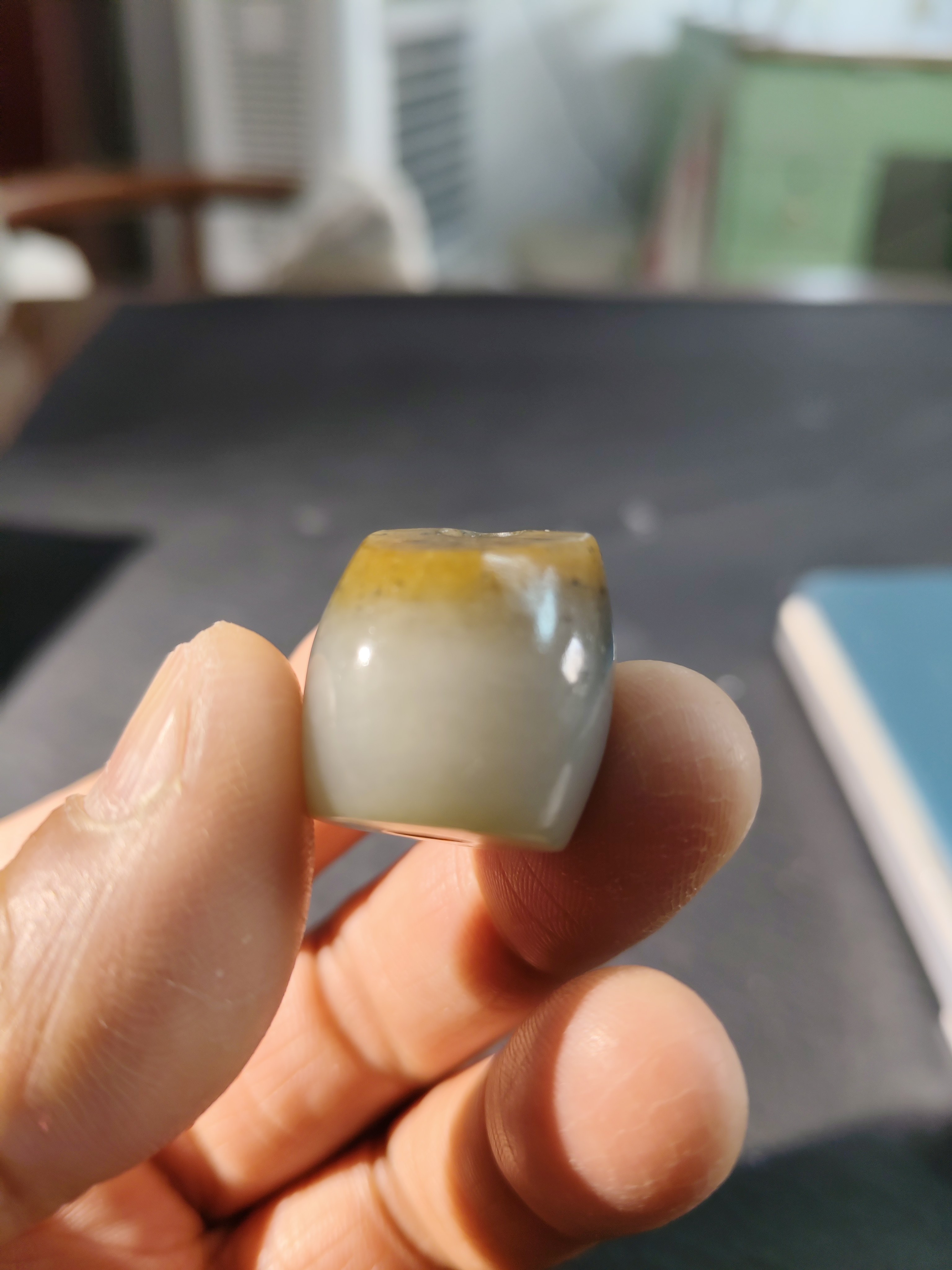 和田玉籽料白玉青花桶珠勒子挂件吊坠