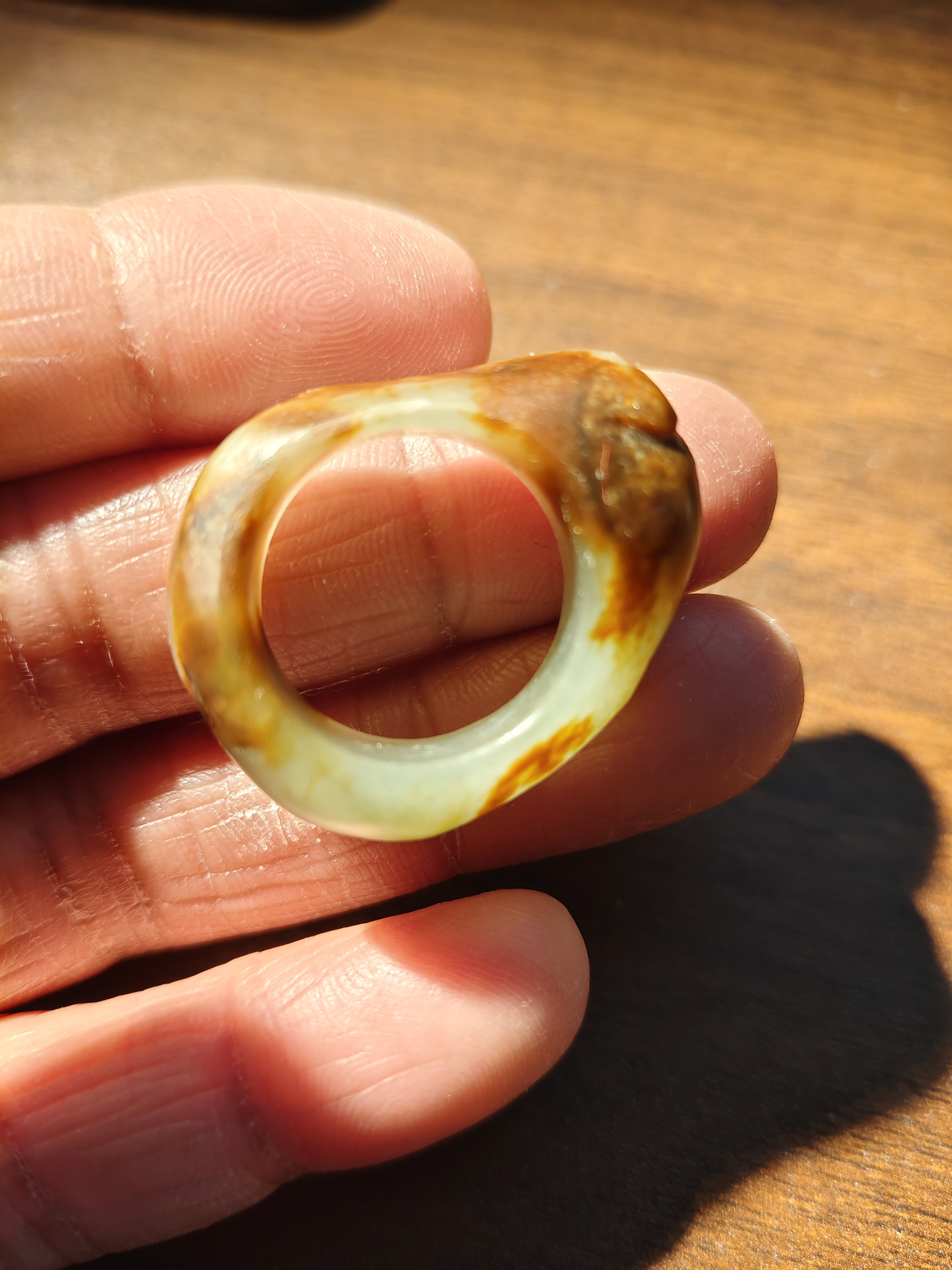 和田新疆和田玉籽料戒指扳指天然指环白玉马鞍内径18mm图片