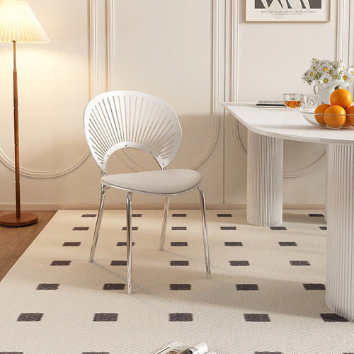 帕沙曼岩板岛台餐桌一体小户型意式极简奶油风一桌六椅罗马柱餐桌