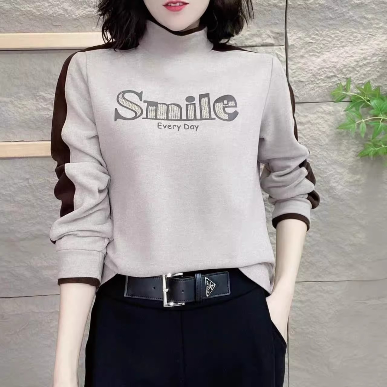 大码显瘦保暖妈妈装长袖德绒上衣