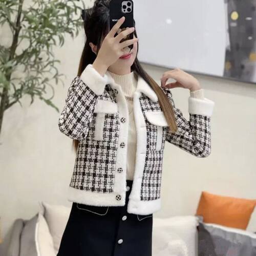 洋气中老年妈妈百搭短款外套女