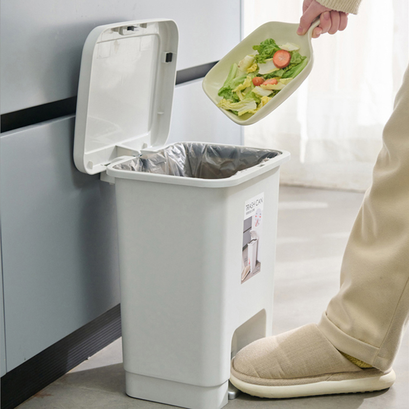 脚踏型北欧锁盖大号家用防水垃圾桶带盖客厅卧室卫生间厨房创意