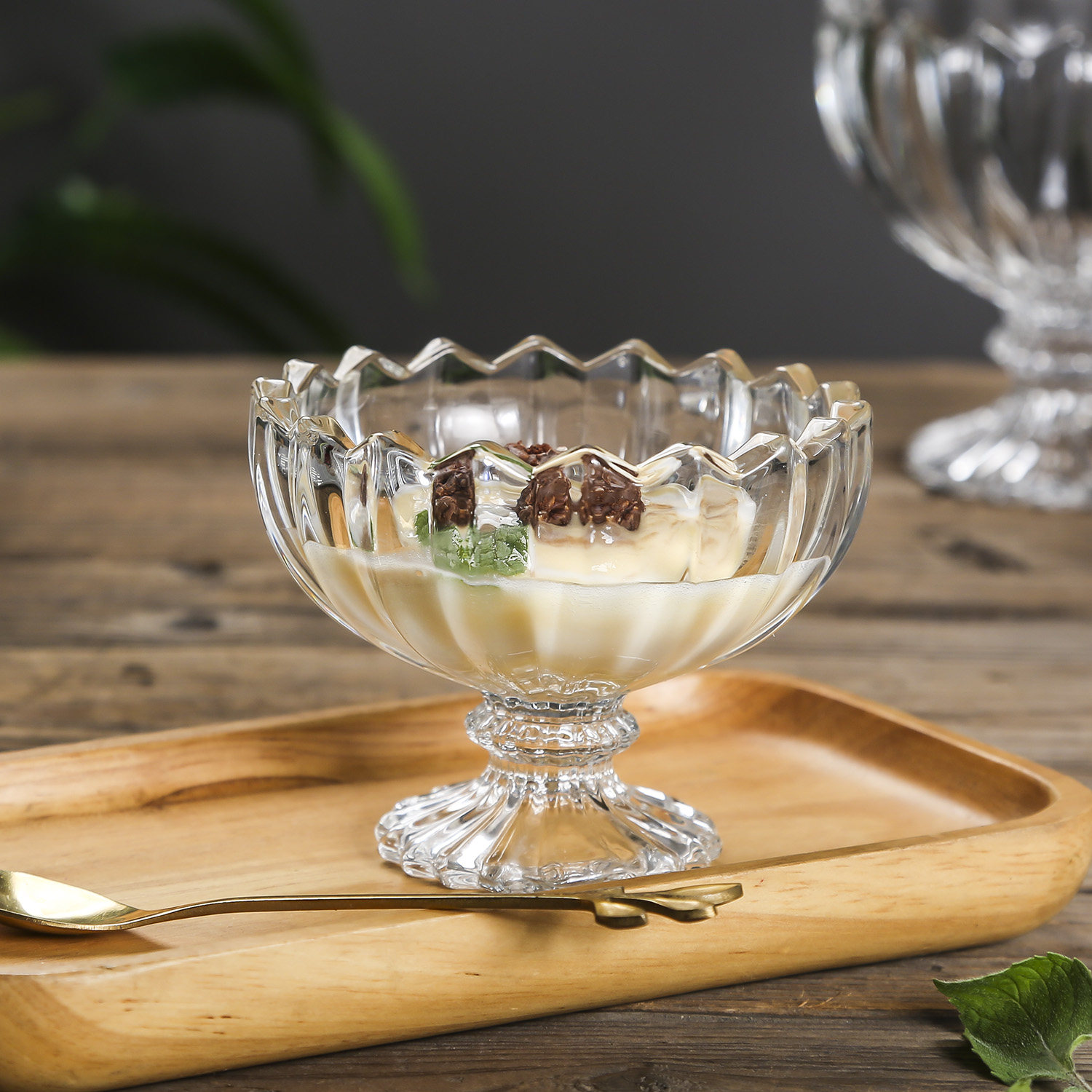 创意高脚冰淇淋杯玻璃雪糕杯子甜品奶昔杯小碗高颜值布丁杯饮料杯