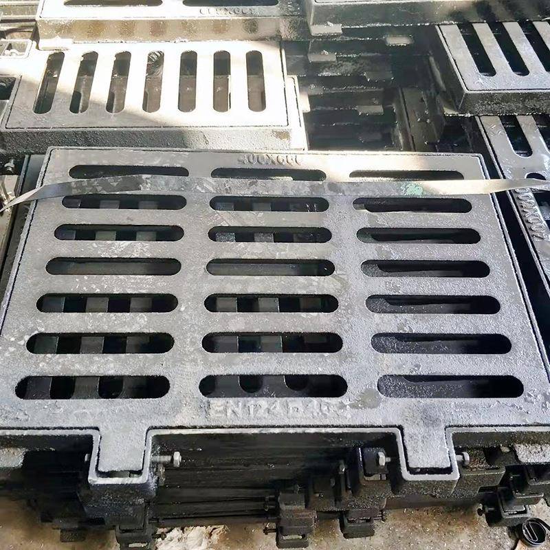 D400球墨铸铁雨水篦子450*750重型球墨铸铁篦子盖板
