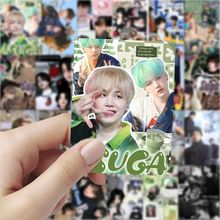 124张BTS拼贴高颜值帅气明星周边贴纸装饰手账笔记本桌面贴画自粘