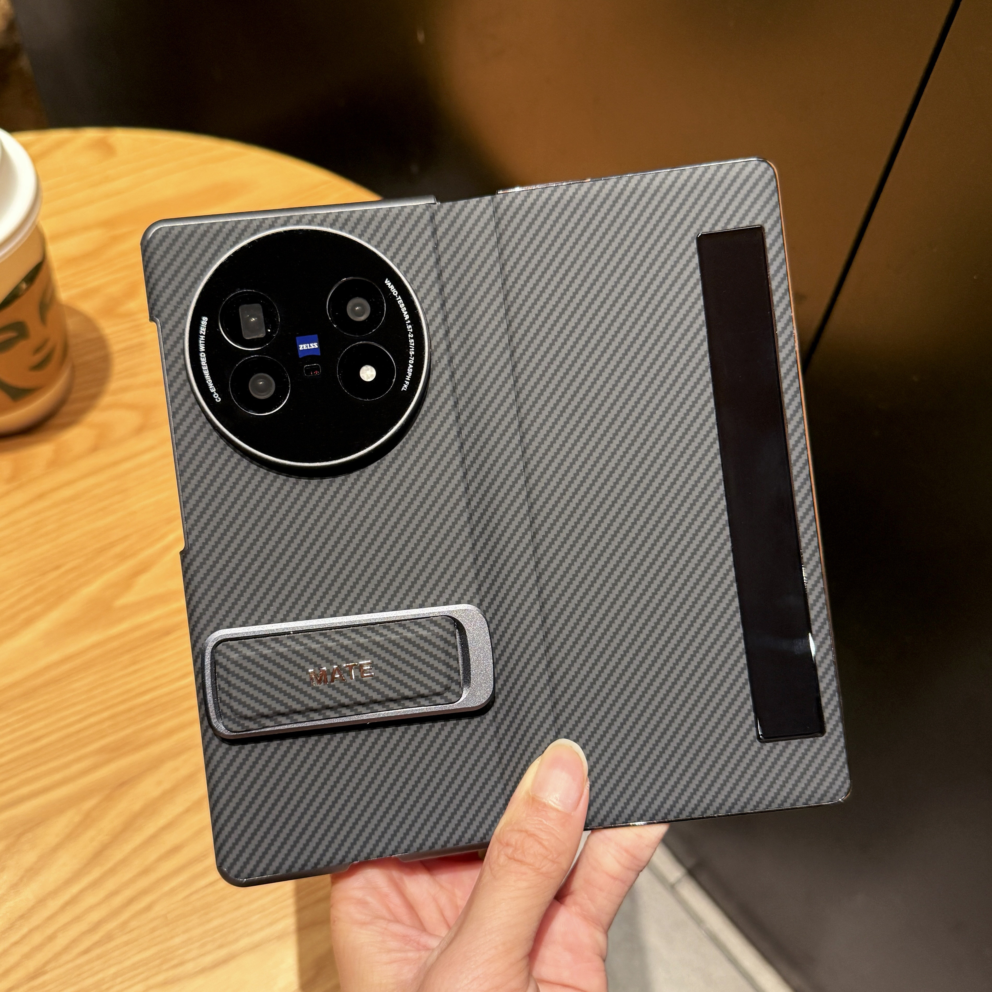 vivoXFold5双中轴保护腕带手机壳