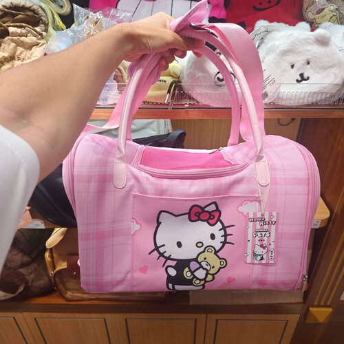 名创优品Hello Kitty宠物包猫狗旅行包大容量手提斜挎包MINISO