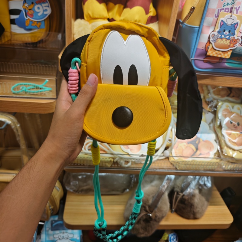 MINISO迪士尼布鲁托95周年系列耳朵手提包名创优品