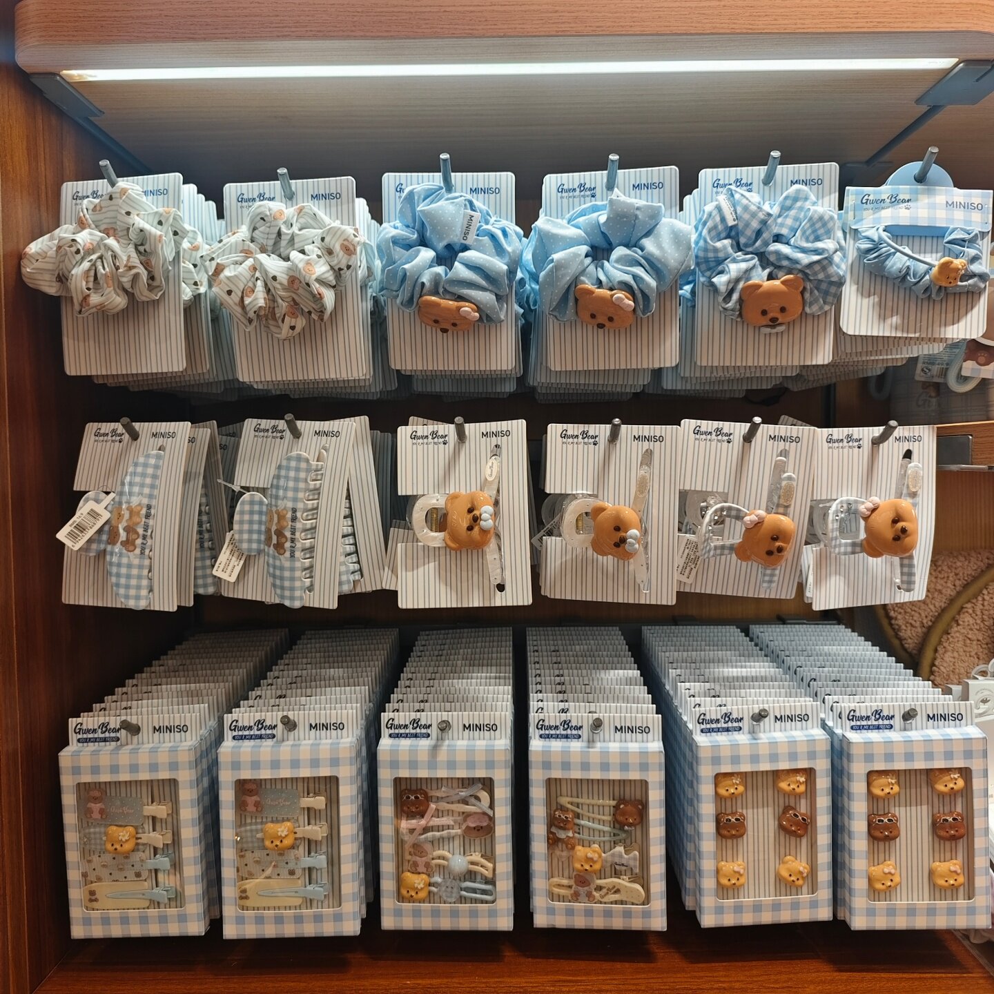 名创优品GWEN BEAR奶油系列头扎皮筋爪夹发夹无痕夹MINISO