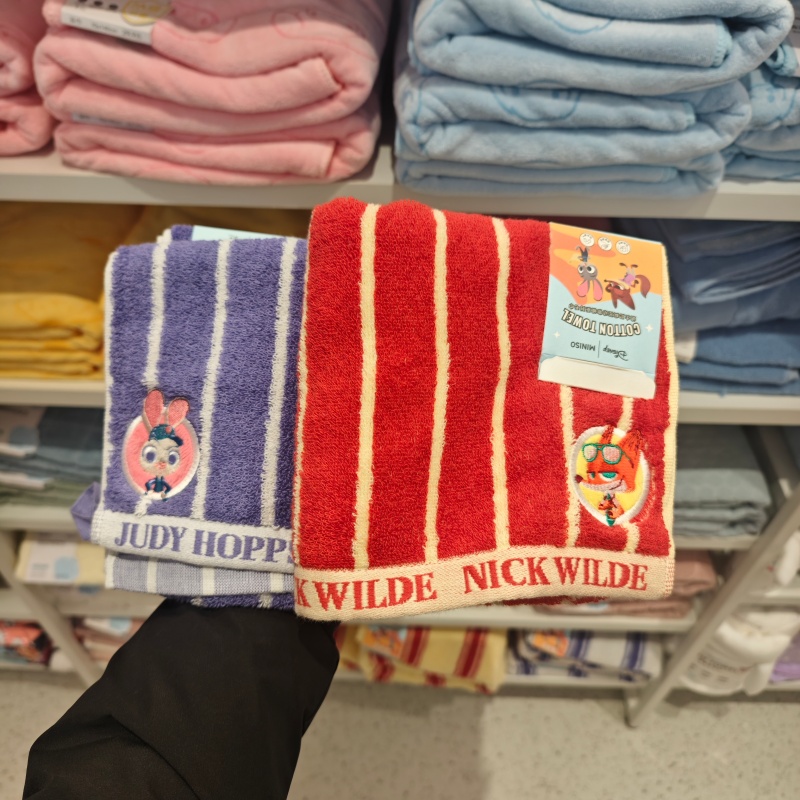 MINISO迪士尼疯狂动物城系列毛巾朱迪尼克名创优品