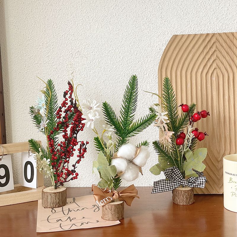 2026ins复古松果干花木质圣诞树摆件圣诞节礼物办公室桌面装饰品