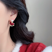 8折 新品 本命年红色植绒珍珠小马耳环女轻奢气质高级感耳夹