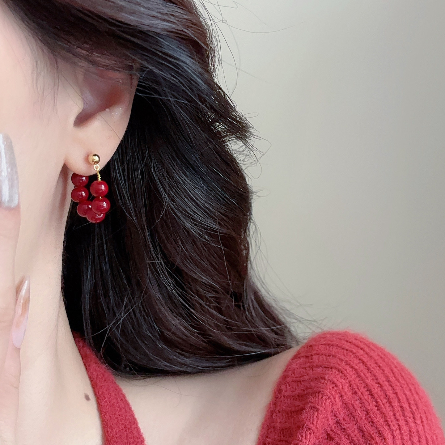 「岁岁年年」复古港风圆圈串珠红色耳环轻奢高级感耳夹秋冬耳饰,饰品/流行首饰/时尚饰品新,耳环,淘宝优惠券,粉丝福利购,淘宝优惠卷