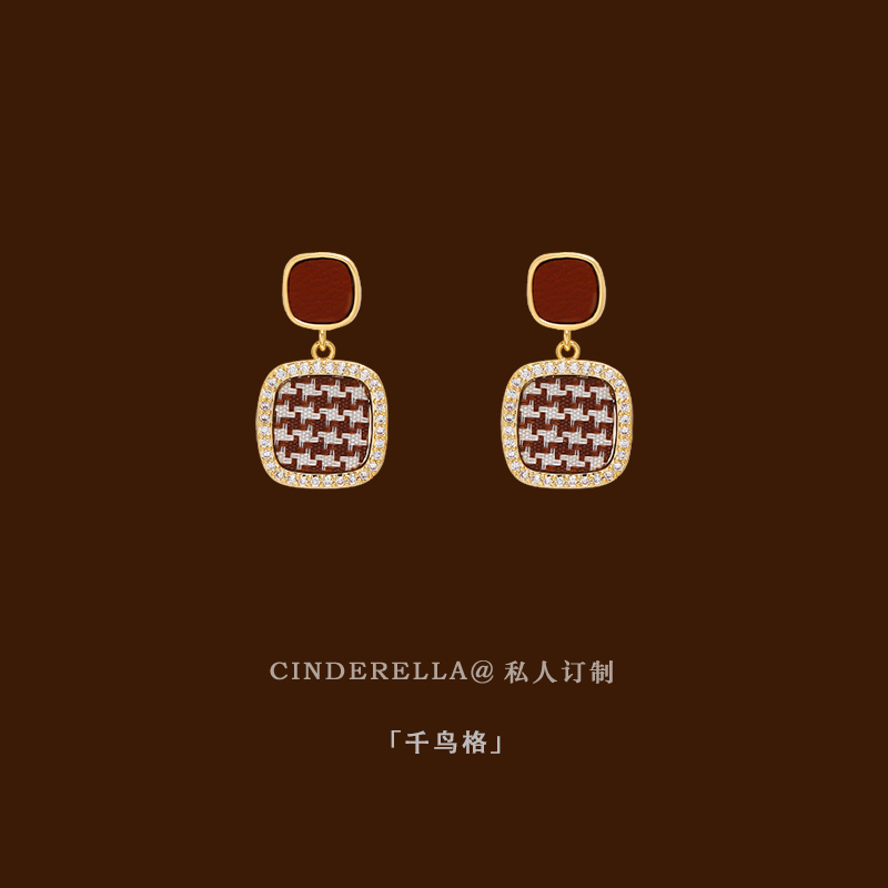 法式复古蚊香盘耳夹女