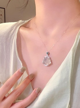 S925纯银玉髓项链女款2025新款佛公吊坠轻奢百搭情人节送女友礼物