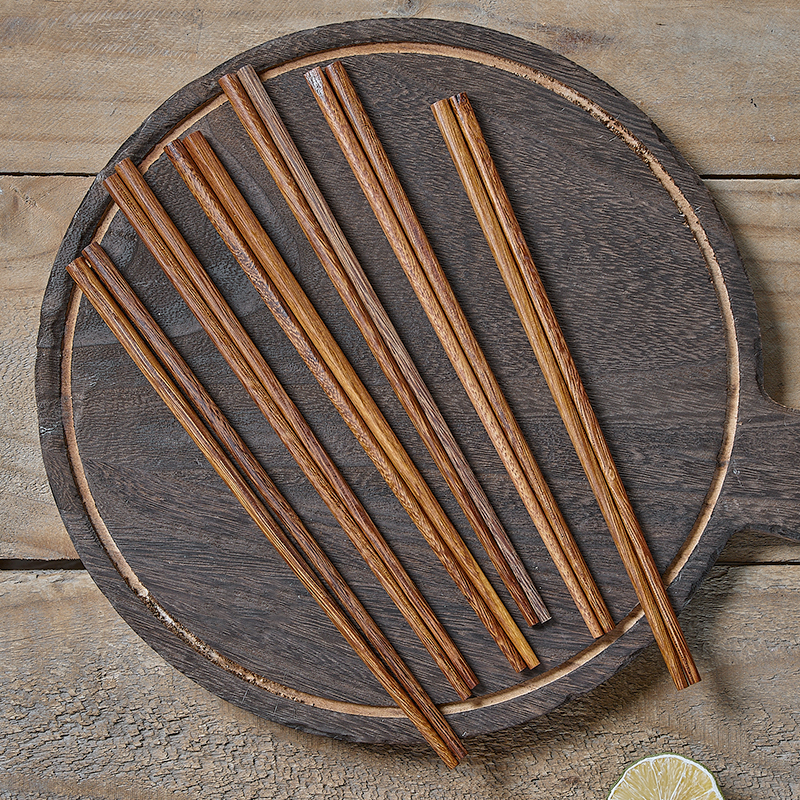 实木无漆无蜡鸡木筷子高档耐高温