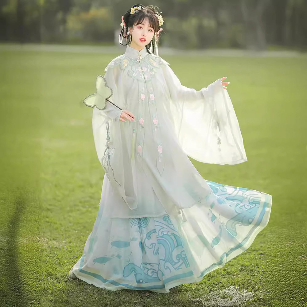 汉服女新款国风明制云肩