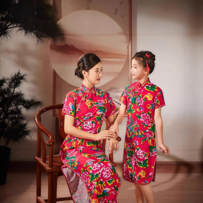 东北大花布旗袍姐妹情深