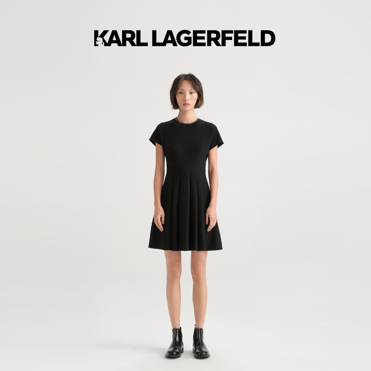 KARL LAGERFELD卡尔拉格斐2023夏季新款高级感短袖女连衣裙老佛爷