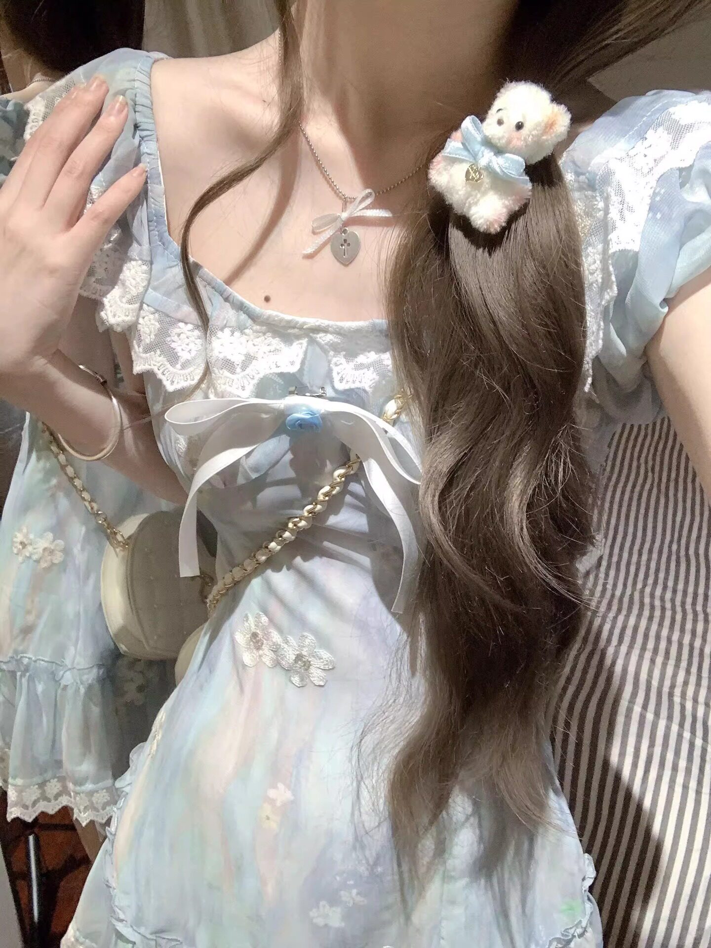 浅蓝晕染碎花方领连衣裙女夏季泡泡短袖蝴蝶结蕾丝收腰甜美小个子