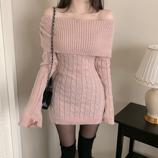 One shoulder woolen dress 法式一字肩包臀裙翻领麻花毛织连衣裙