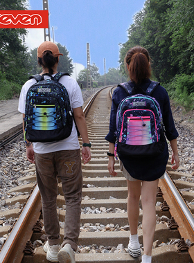 意大利7seven莹光双肩包超轻大容量旅行户外运动休闲背包学生30升