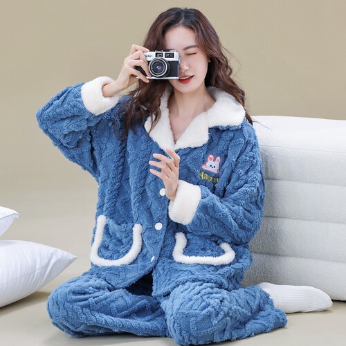 秋冬季珊瑚绒睡衣女加厚加绒