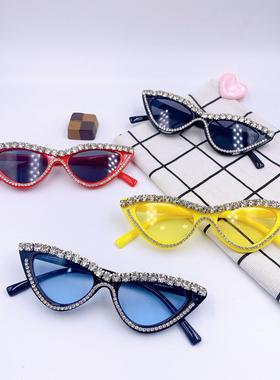网络时尚款儿童太阳镜三角个性黏钻小童炸街眼镜出游拍照写真墨镜