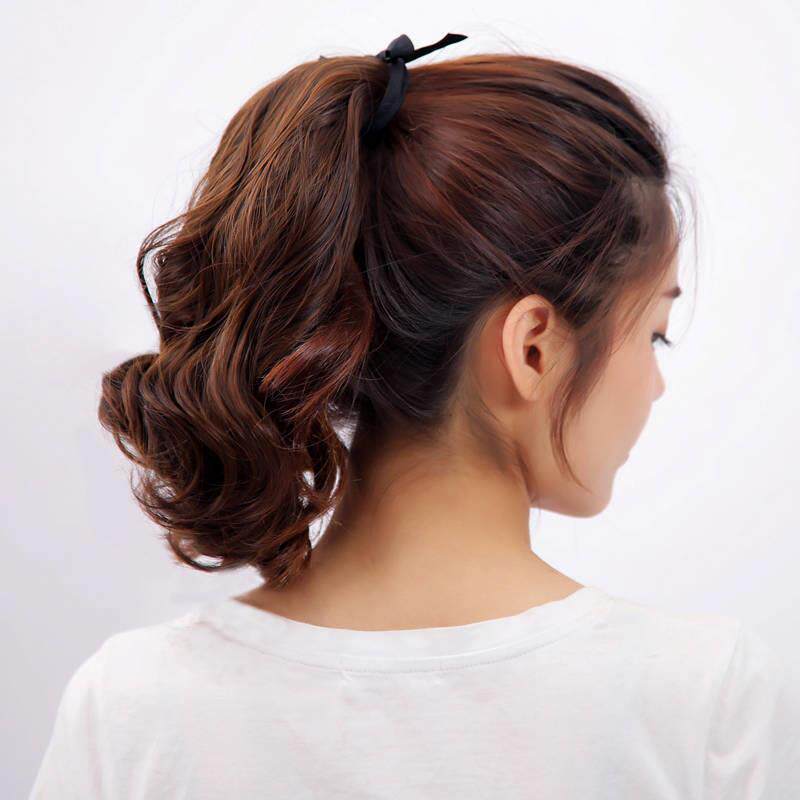 短马尾假发女绑带式隐形仿真自然大波浪卷短发假发片发尾扎发礼物