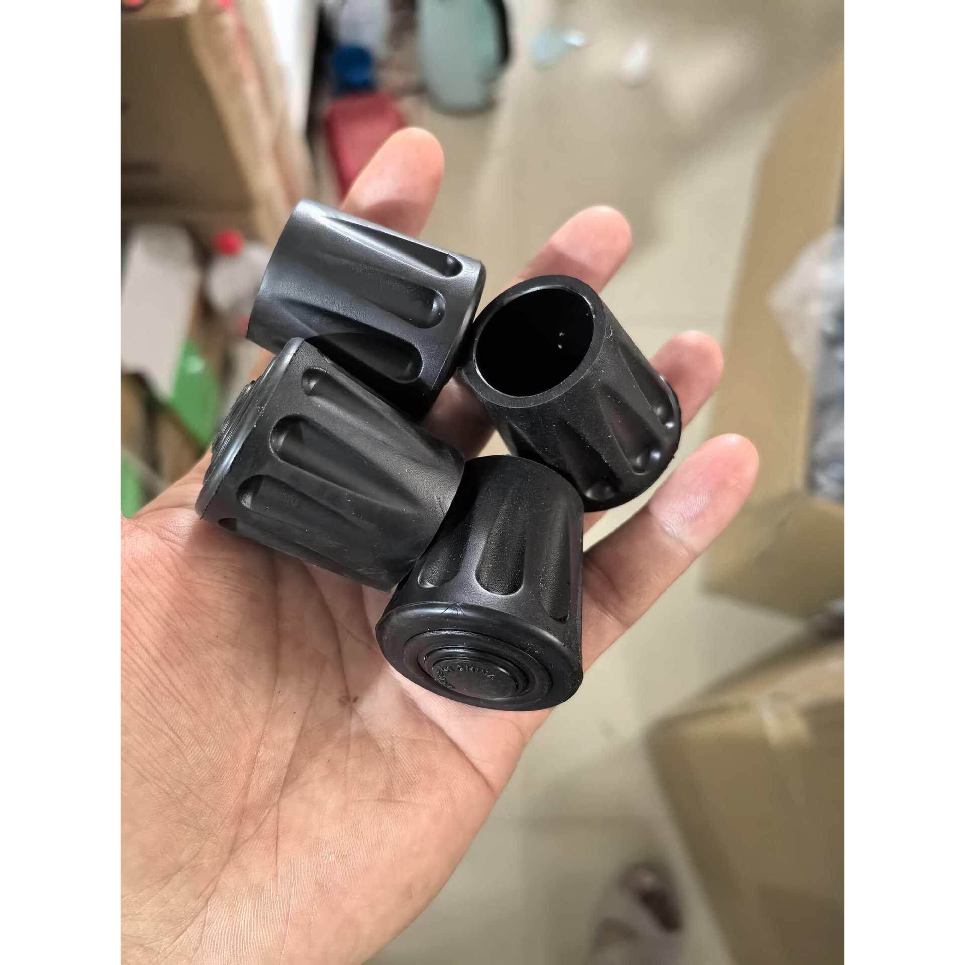 登山杖橡胶脚套 黑色木拐杖通用防滑圆头手杖杖尖套老人拐杖礼物