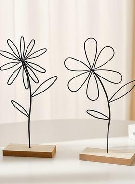 北欧ins风铁艺小花朵摆件创意家居桌面装饰品玄关酒柜金属工艺品