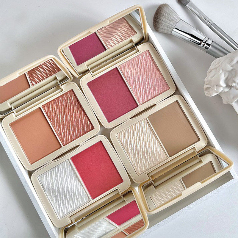 化妆师专用NOVO脸部透亮修容粉提亮肤色高光腮红一体盘初学者新手,彩妆/香水/美妆工具,高光,淘宝优惠券,粉丝福利购,淘宝优惠卷