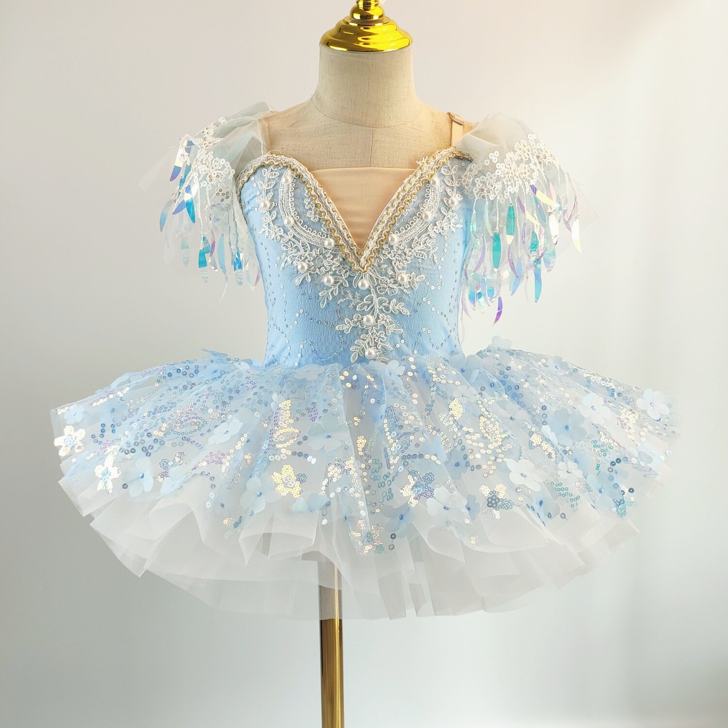 儿童元旦舞蹈裙芭蕾女童小天鹅舞蹈服走秀幼儿园宝宝跳舞蓬蓬纱裙