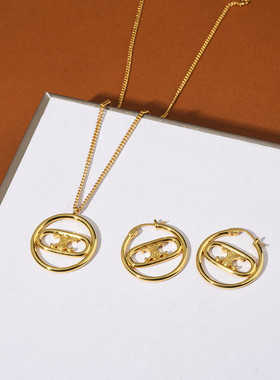 新款凯旋门系列圈圈耳环项链 。凯旋门耳环同款圈圈项链女