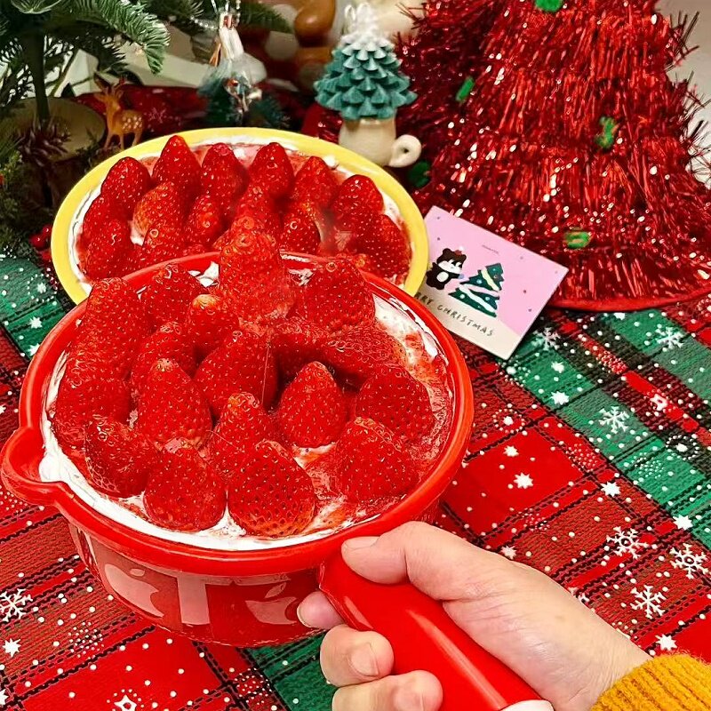 立冬的第一个草莓蛋糕水果生日蛋糕定制水瓢盆草莓塔全国同城配送