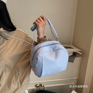 爆品高颜值小众设计2025新款 潮流尼龙贝壳包拉链轻便大容量斜挎包