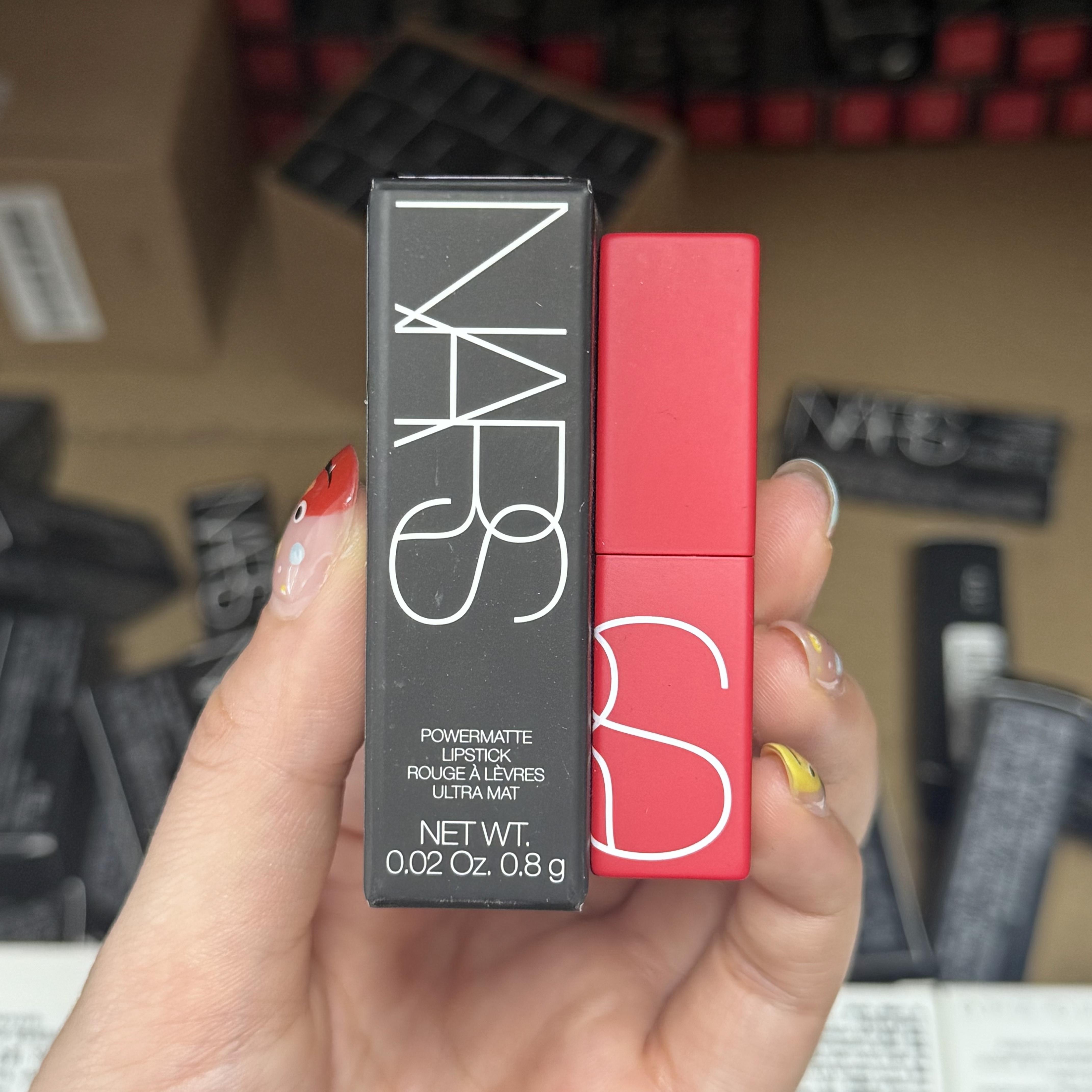 意大利Nars/娜斯龙女唇膏