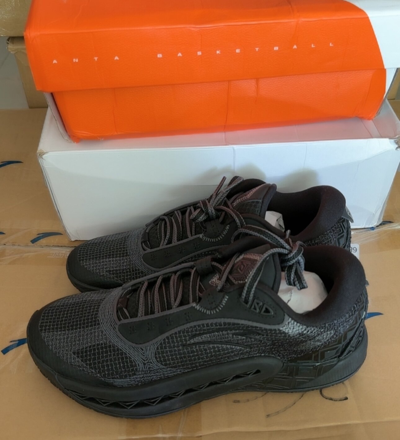 安踏狂潮6氮科技篮球鞋低帮耐磨防滑专业实战运动鞋112421106Q