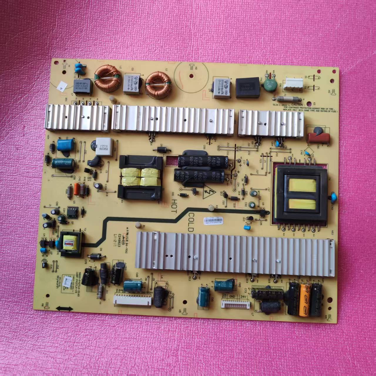 创维46E70RD 42E61HR电源板5800-P42TLK-0160 168P-P42TLK-15现货