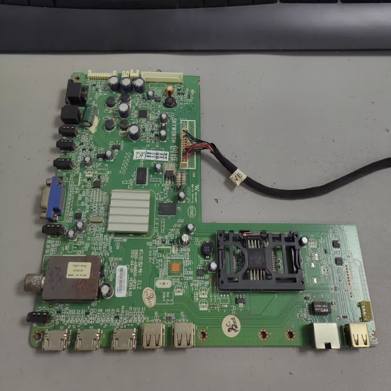 创维32E600E主板5800-A8M900-0P20配屏REL320AH-U200