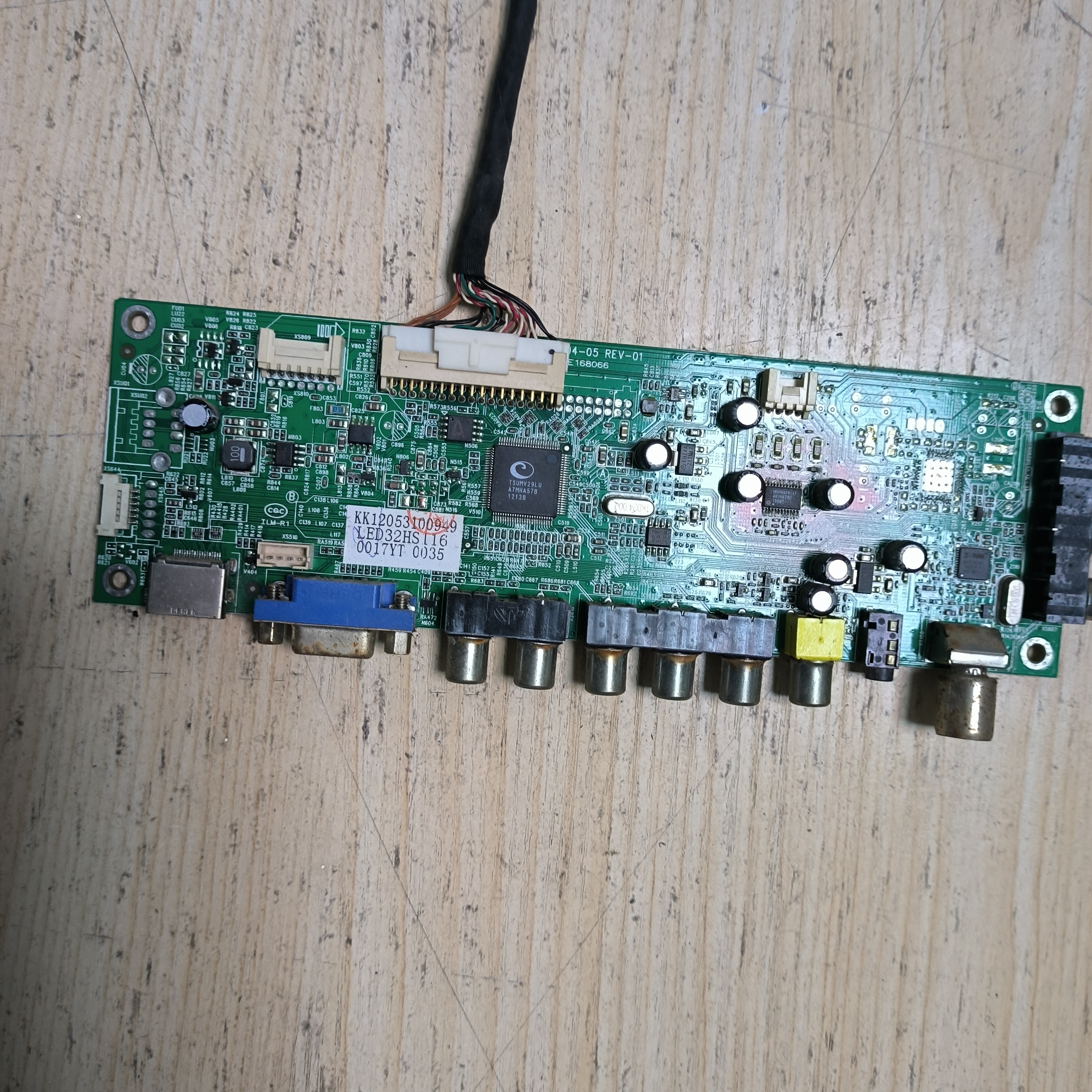 原装康佳 LED32HS11E 主板35016287屏72000017YT
