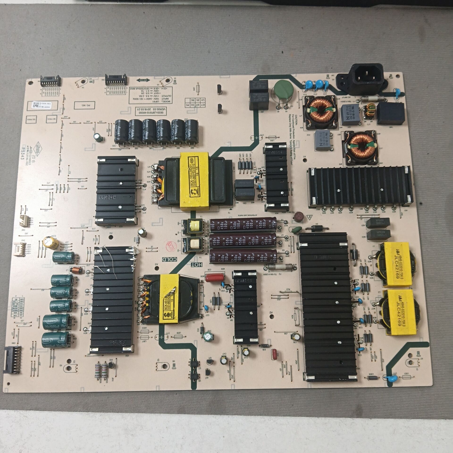 创维75G6B 电源板5835-L8F810-W000 MKDY-L8F810-W0