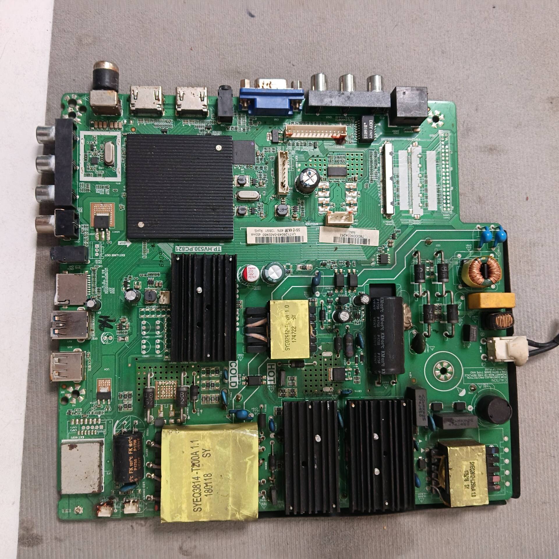 原装 55寸4K屏 主板TP.HV530.PC821 恒流50-90V