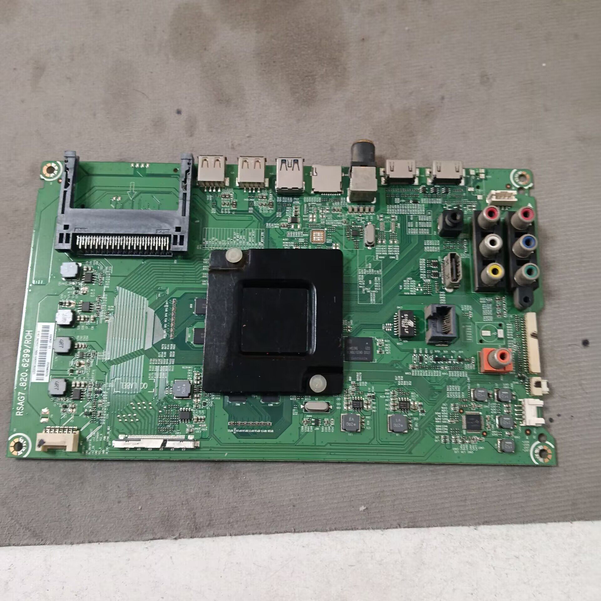 海信LED55EC660US(B0M2)主板RSAG7.820.6299屏HE5501U-B81