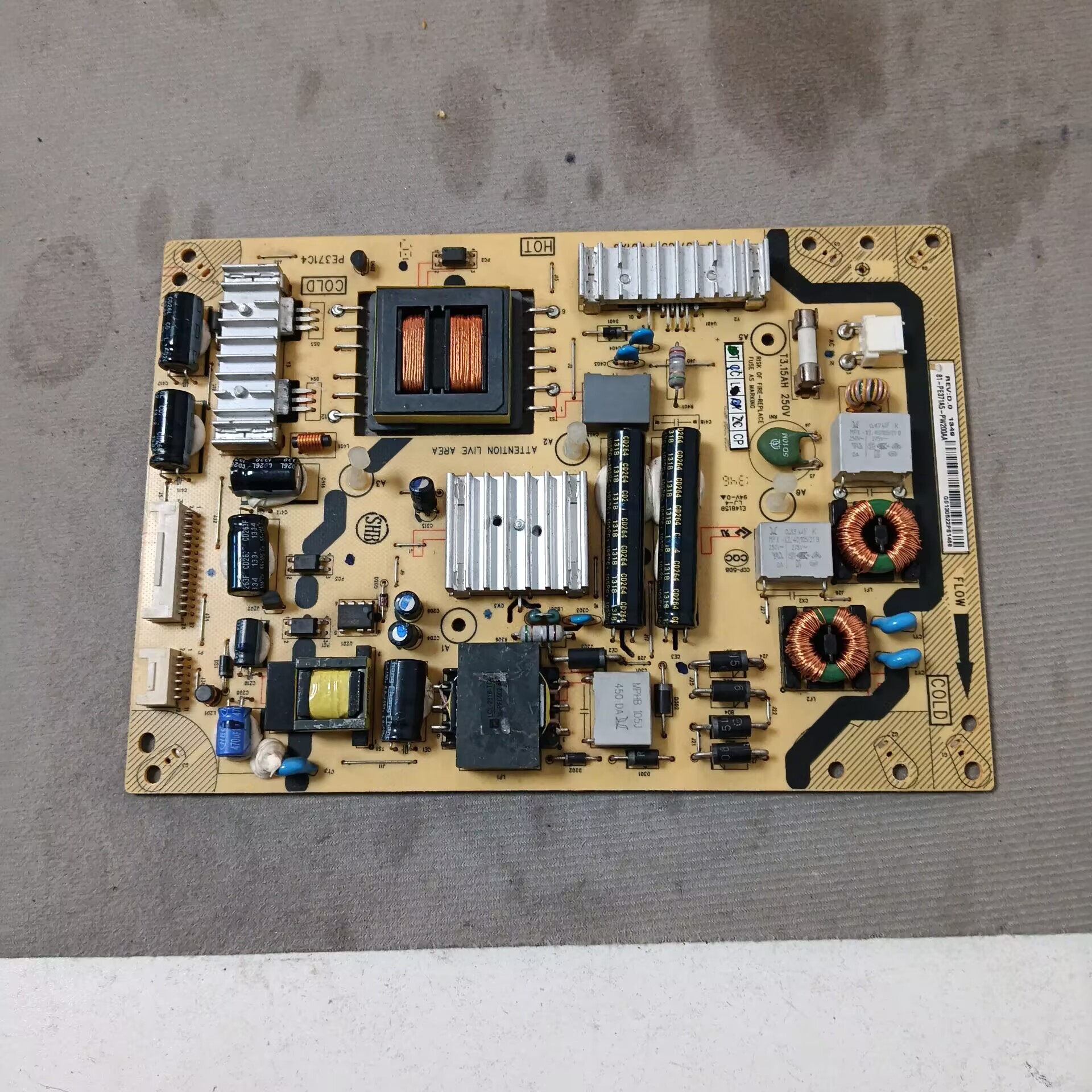 原装TCLL42E5500A-3D电源板40-E371C5-PWD1XG