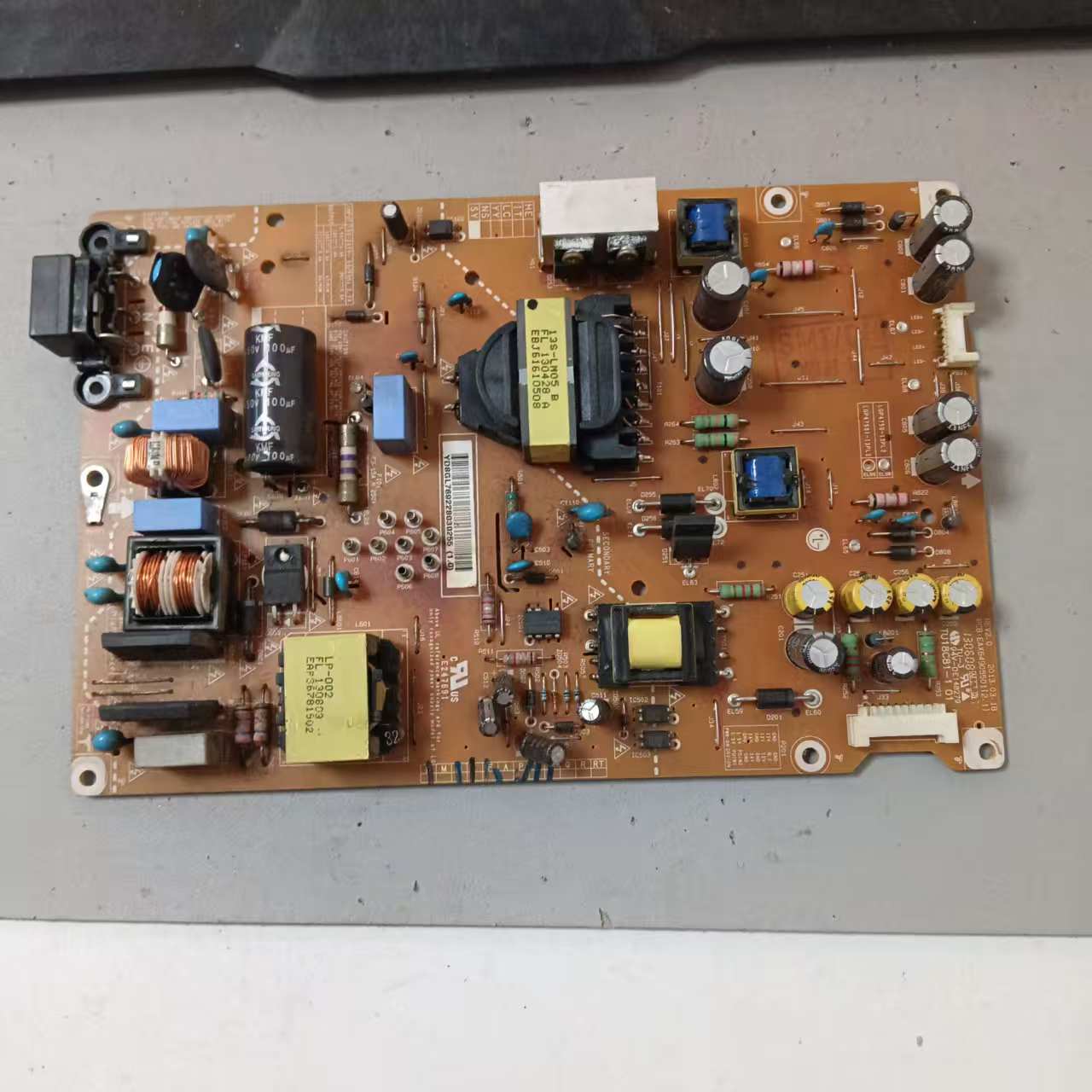 LG 47LN519C 47LN6150-CU电源板EAX64905501 LGP4750-13PL2
