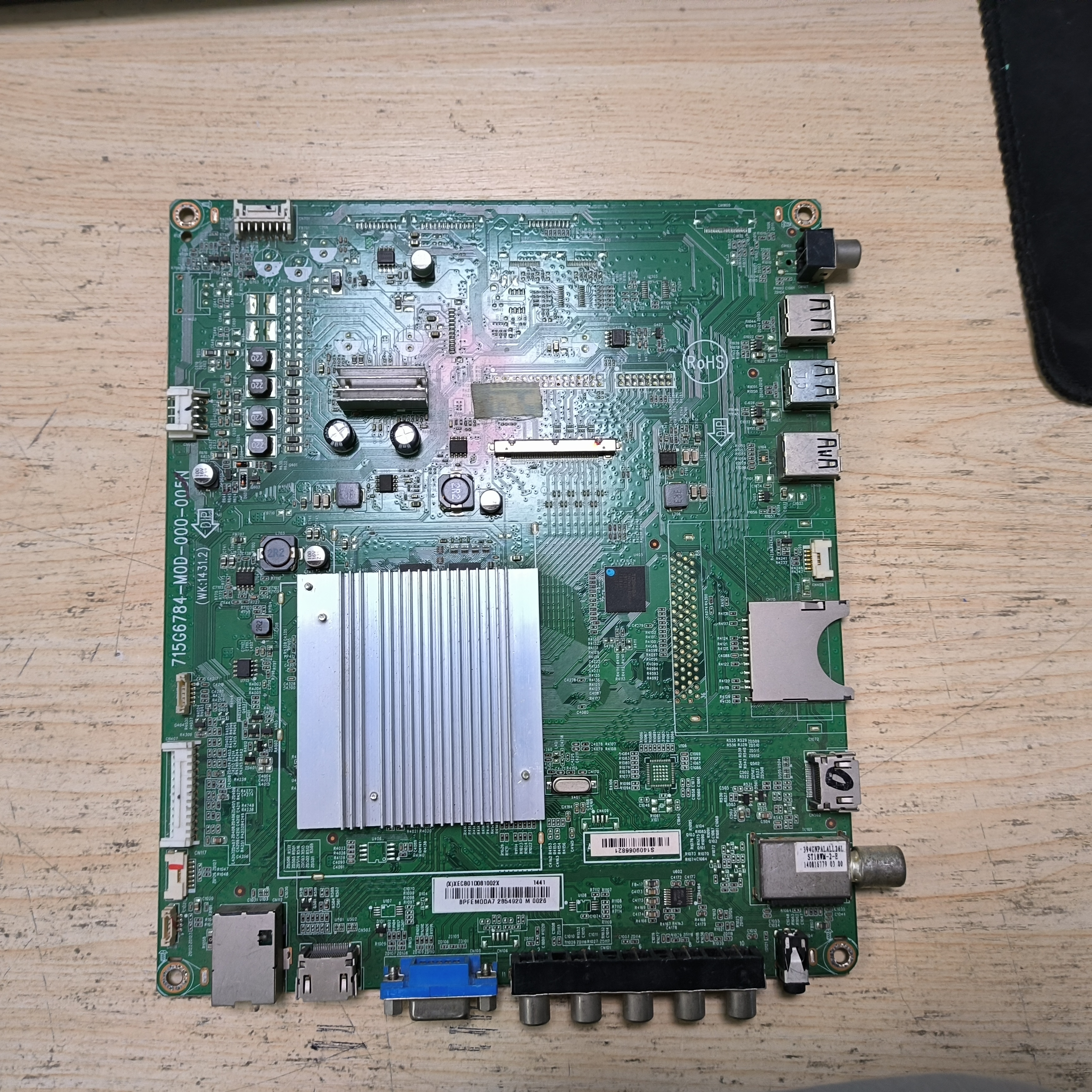 飞利浦50PFL6540/T3主板715G6784-M0D-000-005N 配屏TPT500DK-QS1