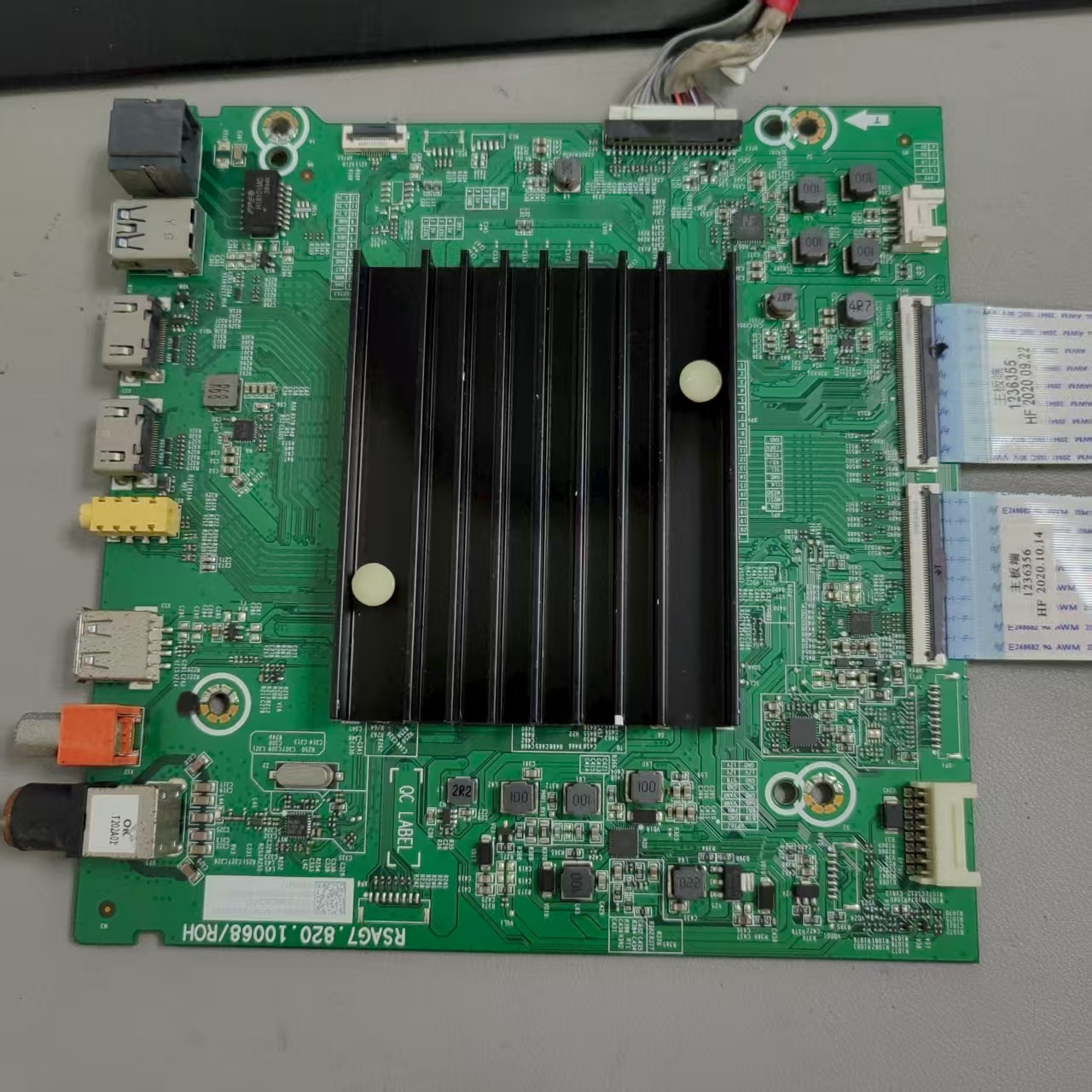 海信55E4F-P35主板RSAG7.820.10068/R0H屏HE550X3U51-T0/S0/R0H